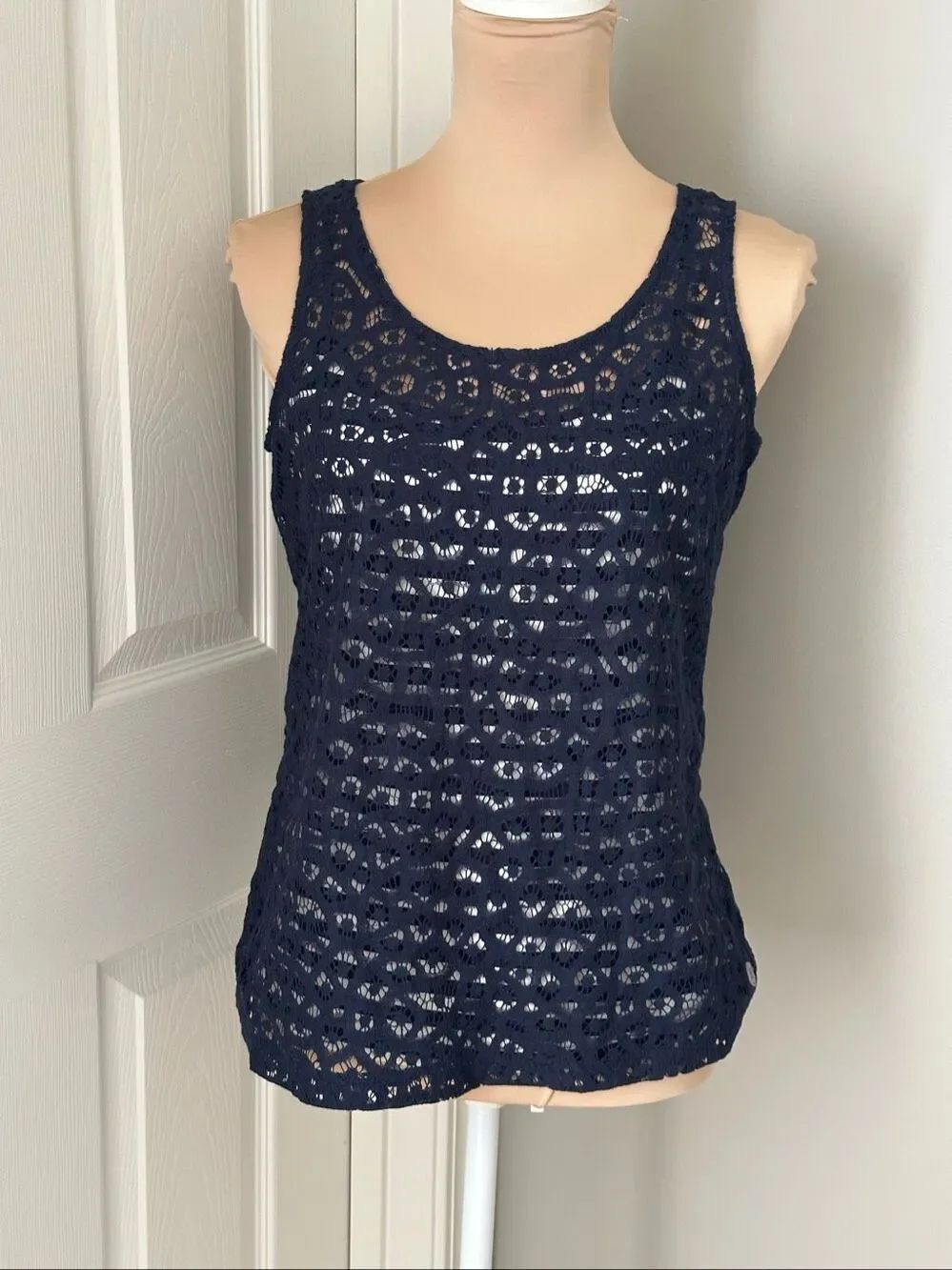 Lacey tank top